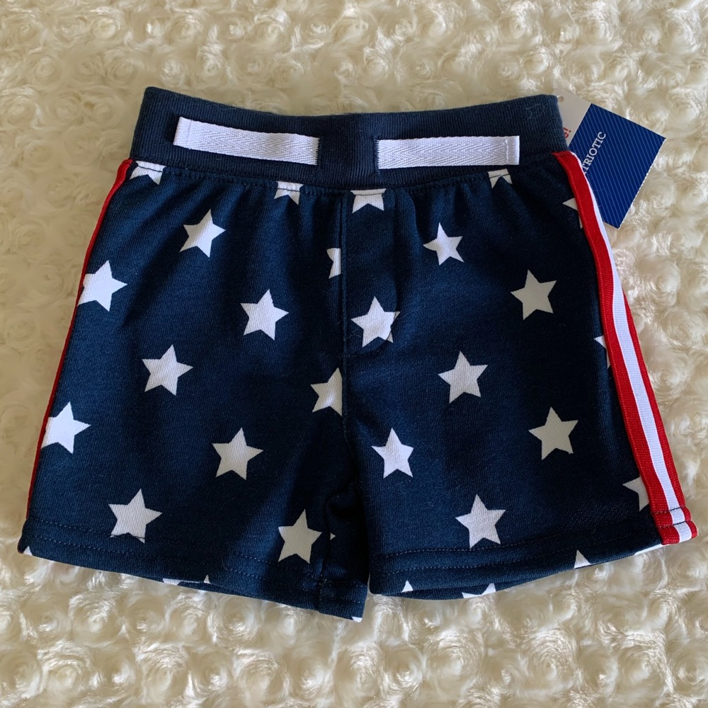 💰5/$25💰New 12 Month Patriotic Flag Shorts